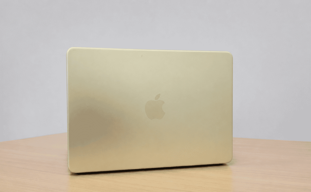 Apple MacBook Neo A18 pro Lid Design View