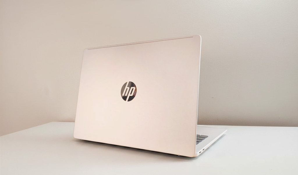 HP OmniBook 5 14” Next Gen AI Laptop - Snapdragon® X Plus Logo - Design